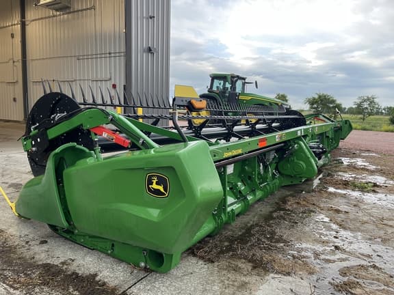 Image of John Deere RD35F equipment image 2