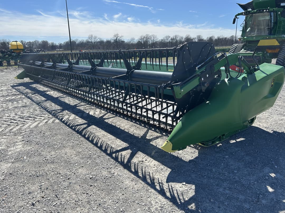 Image of John Deere RD35F Image 0