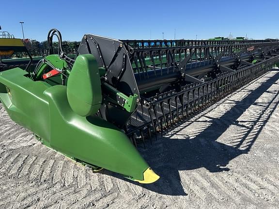 Image of John Deere RD35F equipment image 4