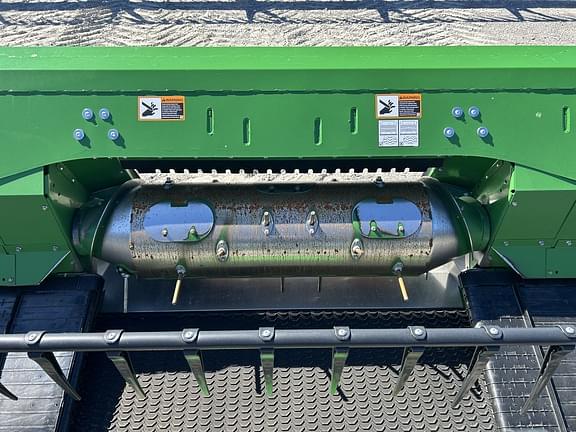 Image of John Deere RD35F equipment image 3