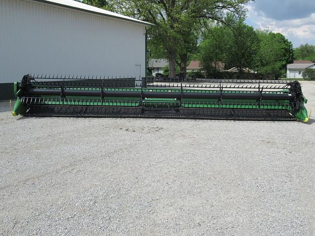 Image of John Deere RD35F equipment image 2
