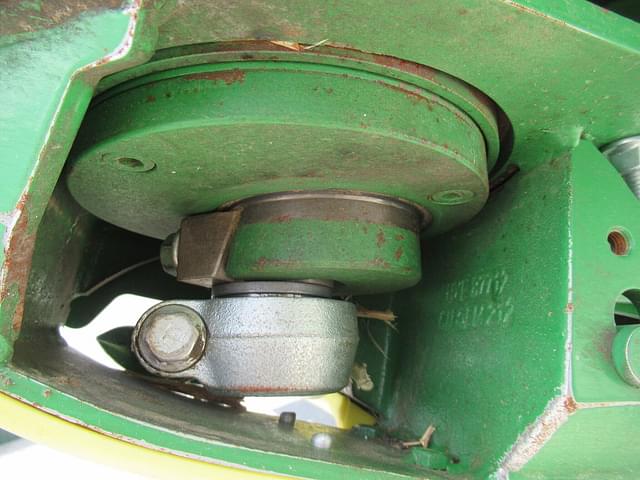 Image of John Deere RD35F equipment image 1