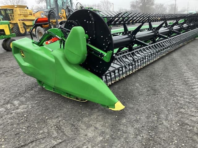 Image of John Deere RD35F equipment image 2