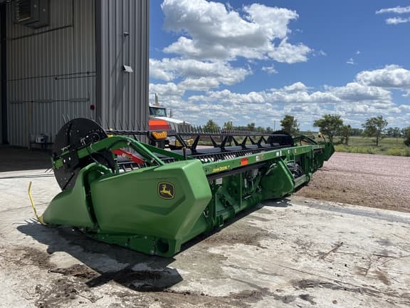 Image of John Deere RD35F equipment image 4