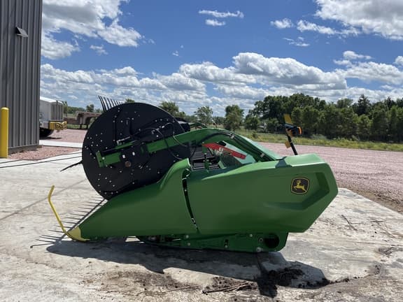 Image of John Deere RD35F equipment image 2