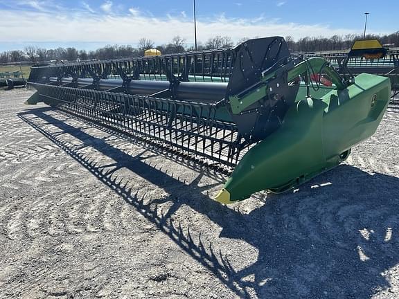 Image of John Deere RD35F equipment image 1