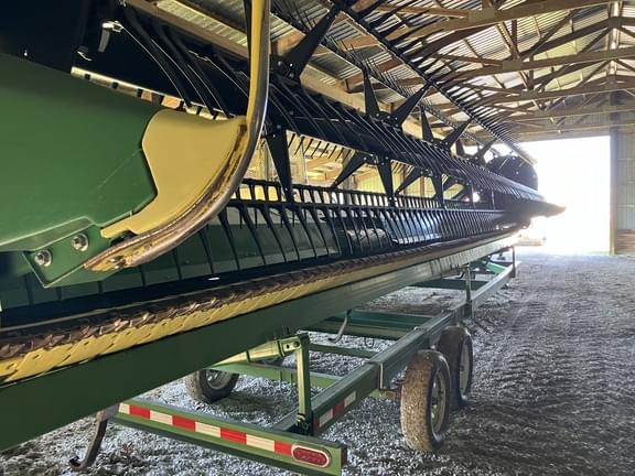 Image of John Deere RD35F equipment image 4