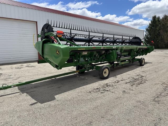 Image of John Deere RD35F equipment image 4