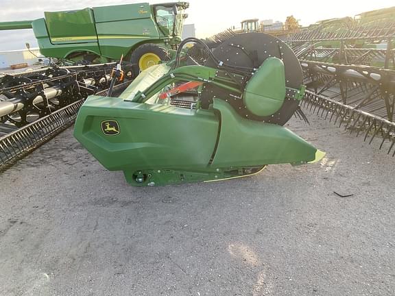 Image of John Deere RD35F equipment image 1