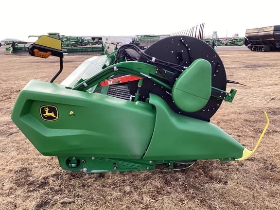Image of John Deere RD35F equipment image 3