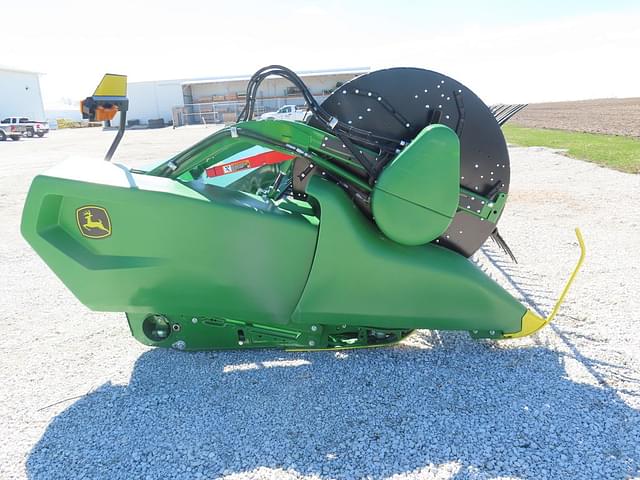 Image of John Deere RD35F equipment image 3