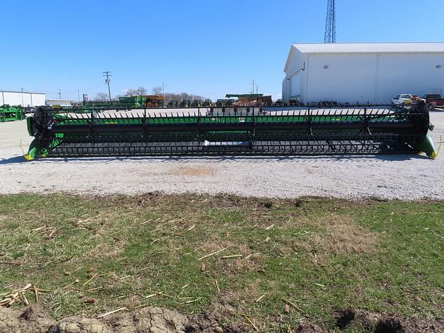 Image of John Deere RD35F equipment image 4