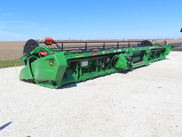 Image of John Deere RD35F equipment image 1