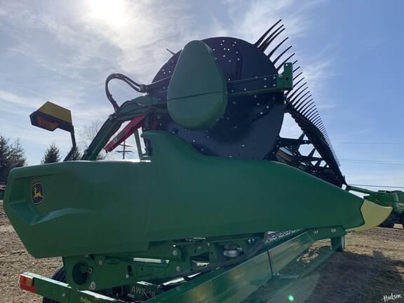 Image of John Deere RD35F equipment image 4