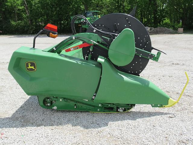 Image of John Deere RD35F equipment image 4