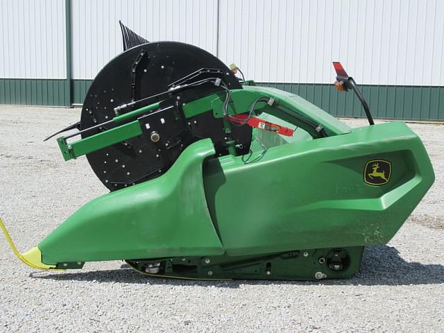 Image of John Deere RD35F equipment image 1