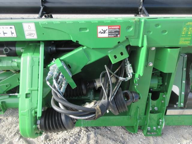 Image of John Deere RD35F equipment image 2