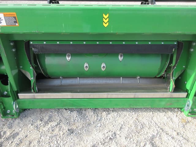 Image of John Deere RD35F equipment image 3