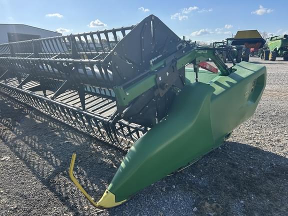 Image of John Deere RD35F equipment image 2