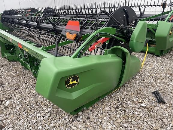 Image of John Deere RD35F equipment image 2