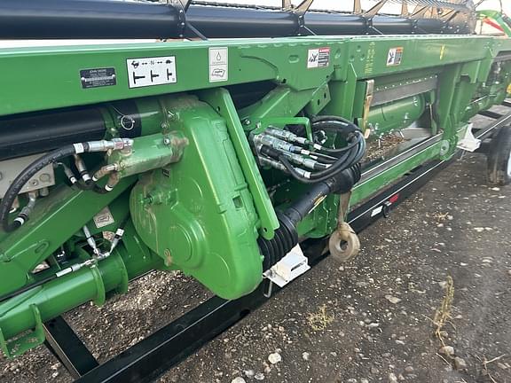 Image of John Deere RD35F equipment image 2