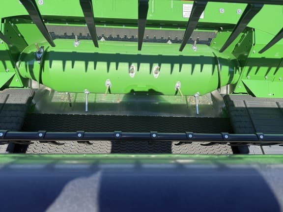 Image of John Deere RD35F equipment image 4