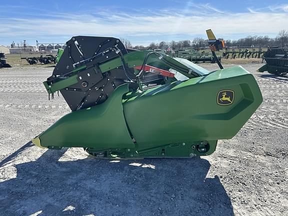 Image of John Deere RD35F Primary image