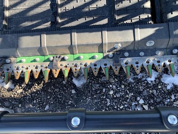 Image of John Deere RD35F equipment image 3