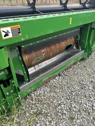 Image of John Deere RD35F equipment image 2