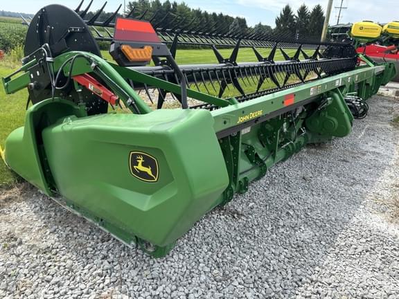 Image of John Deere RD35F equipment image 2