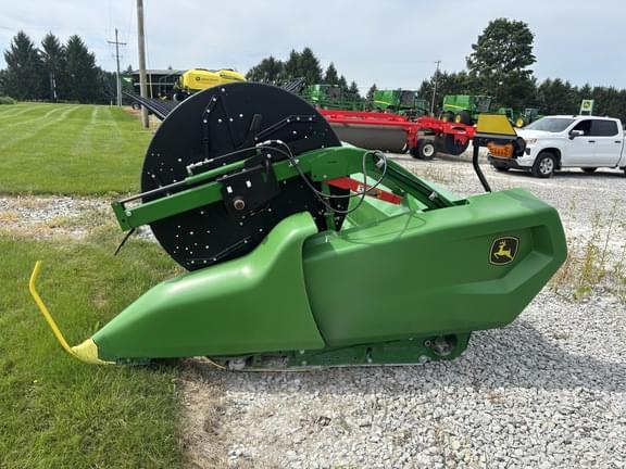 Image of John Deere RD35F equipment image 3