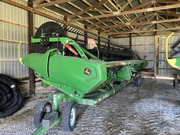 Image of John Deere RD35F Primary image