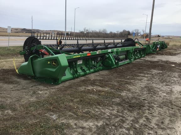 Image of John Deere RD35F equipment image 4