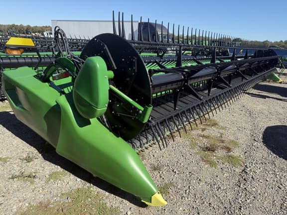 Image of John Deere RD35F equipment image 1