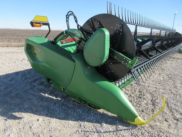 Image of John Deere RD35F equipment image 4