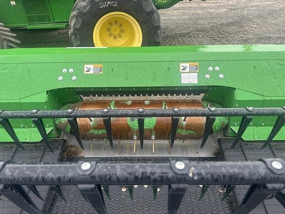 Image of John Deere RD35F equipment image 4
