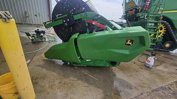 Image of John Deere RD35F equipment image 3