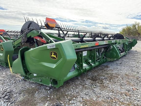 Image of John Deere RD35F equipment image 3