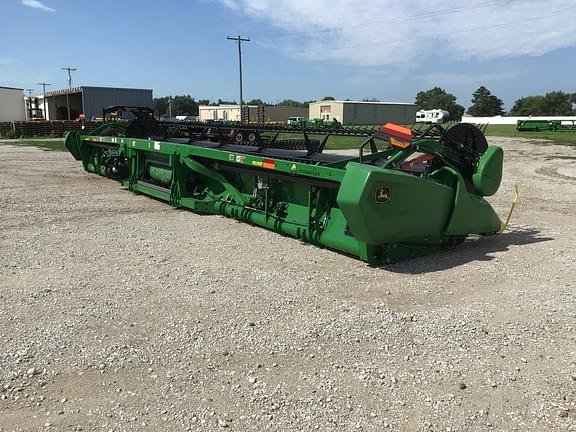 Image of John Deere RD35F equipment image 4