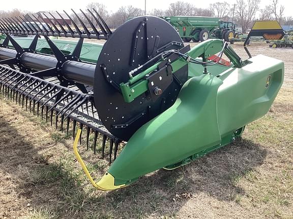 Image of John Deere RD35F Primary image