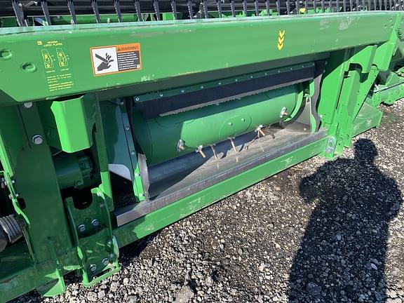 Image of John Deere RD35F equipment image 4