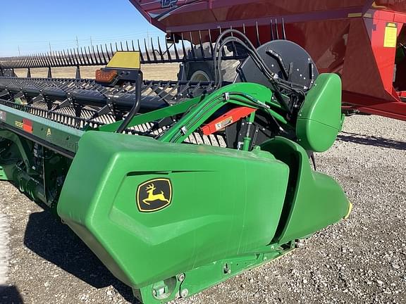 Image of John Deere RD35F equipment image 3