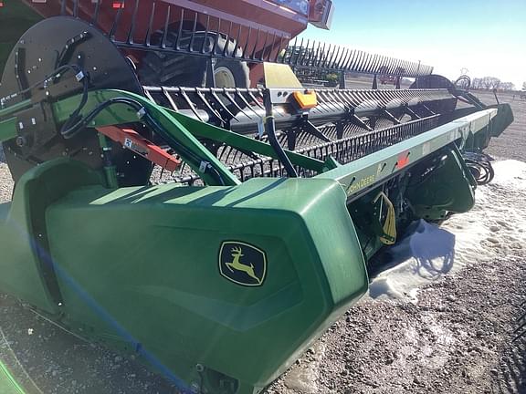 Image of John Deere RD35F equipment image 2