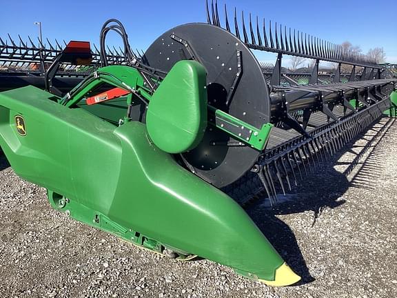 Image of John Deere RD35F Primary image