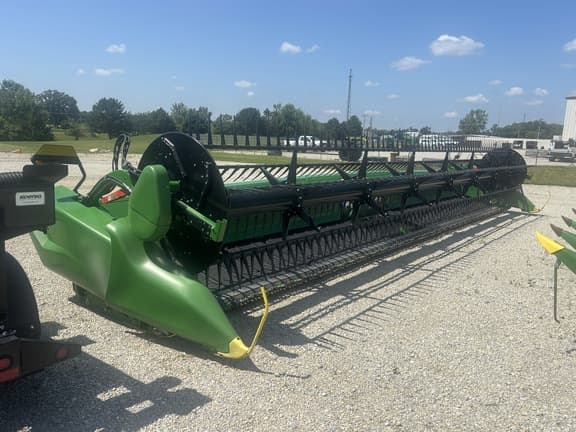 Image of John Deere RD35F Primary image