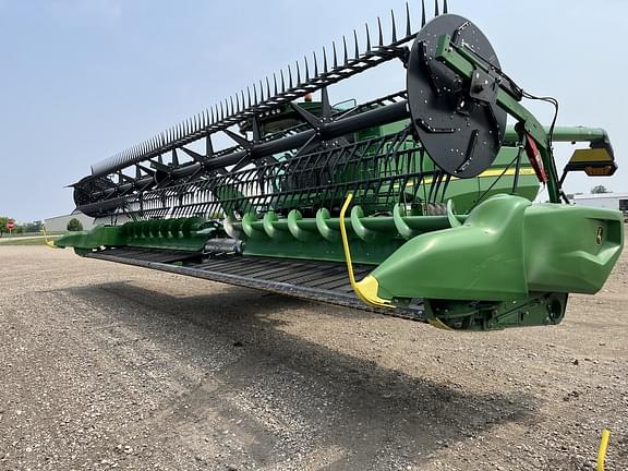 Image of John Deere RD40F equipment image 1