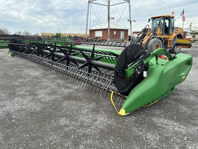 Image of John Deere RD40F equipment image 1