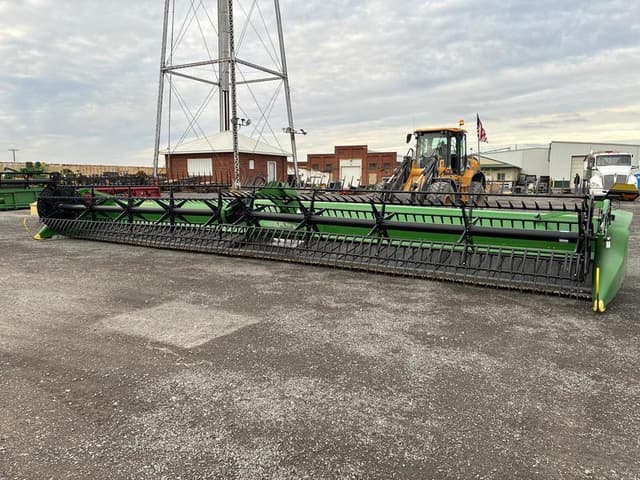 Image of John Deere RD40F equipment image 4