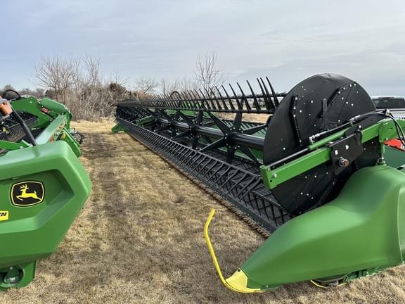 Image of John Deere RD40F Primary image