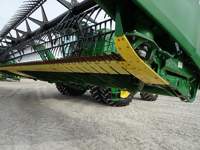 Image of John Deere RD40F equipment image 3